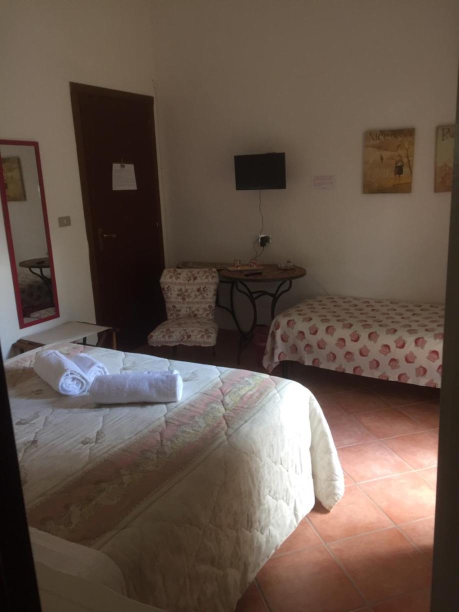 Villa Franca Пула Екстериор снимка